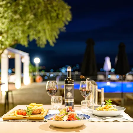 奥林匹亚阿斯第酒店 4*